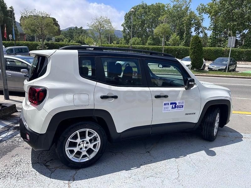 Usado Jeep Renegade Altitude 190 HP (139 kW) 2025 Branco SUV