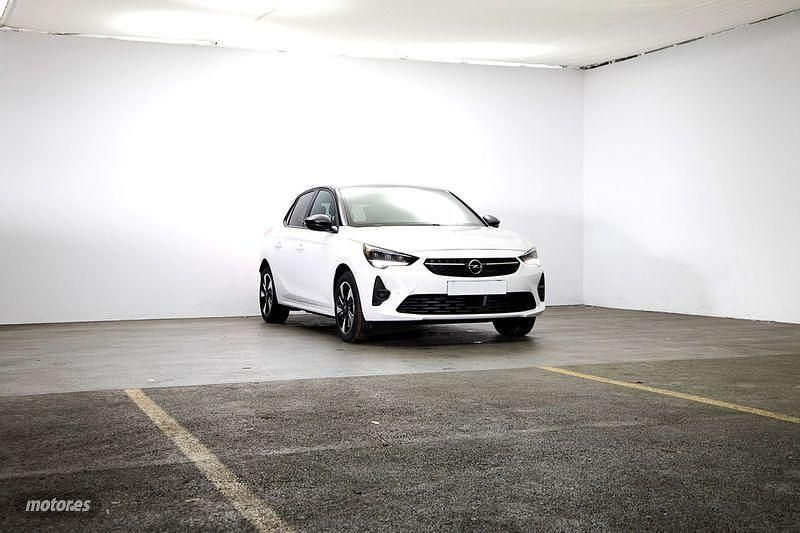Usado Opel Corsa-e 100 kW (136 CV) 2023 Blanco Utilitario