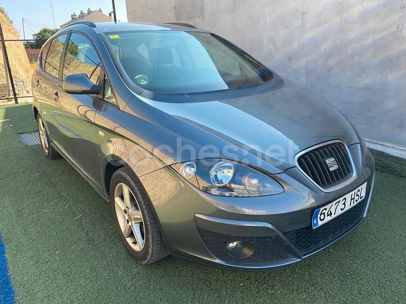 Negro Usado 2013 Seat Altea Reference Monovolumen | 6500 € (Precio justo) - Imagen 1/4