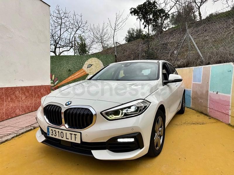 Usado BMW 116 116 HP (85 kW) 2021 Branco Citadino