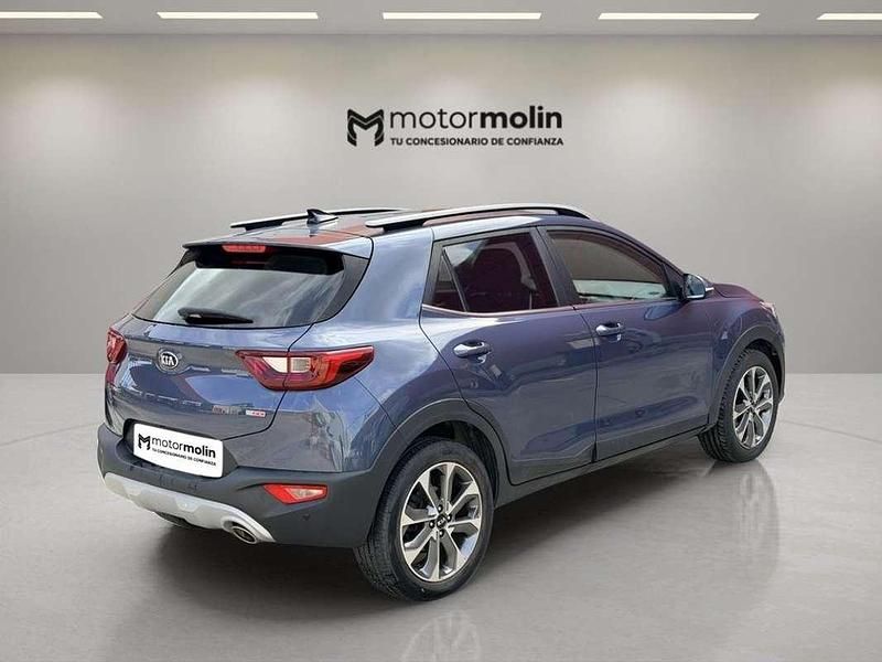 Usado Kia Stonic 120 CV (88 kW) 2019 Azul SUV