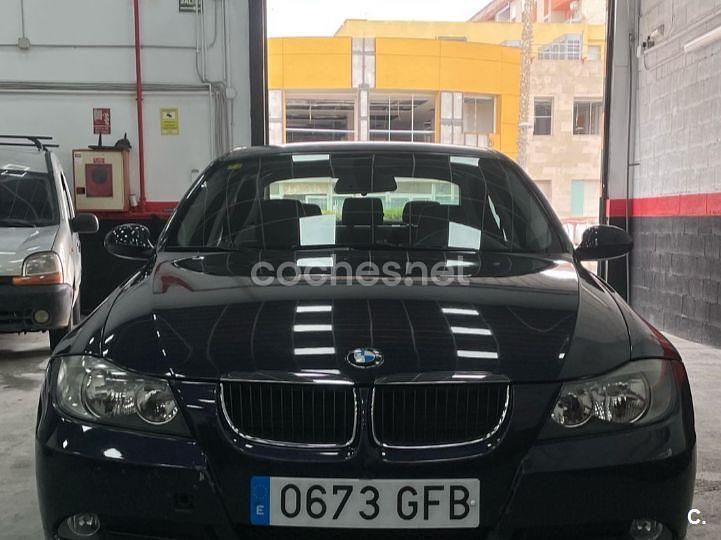 Usado BMW 320 163 CV (119 kW) 2008 Azul Berlina