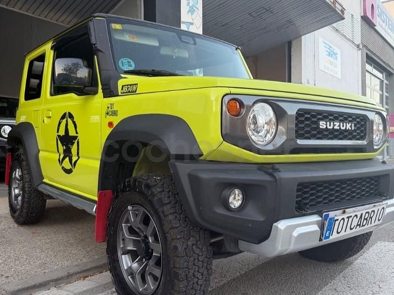 Usado Suzuki Jimny 102 CV (75 kW) 2018 Amarillo SUV