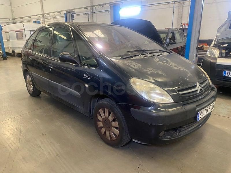 Usado Citroën Xsara Picasso Exclusive 92 CV (67 kW) 2006 Azul Monovolumen