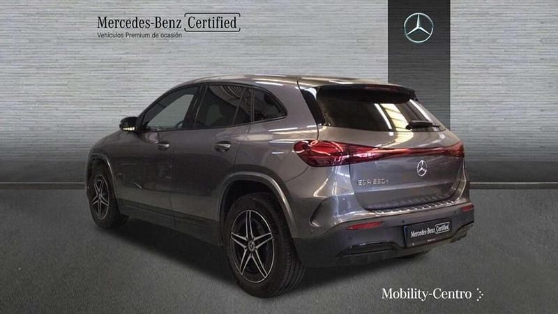 Usado Mercedes EQA250+ AMG line 141 kW (192 CV) 2024 Gris SUV