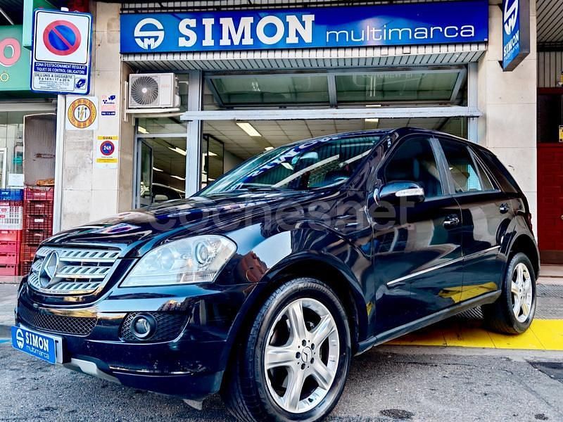 Negro Usado 2006 Mercedes ML320 SUV | 7790 € (Super precio) - Imagen 1/4