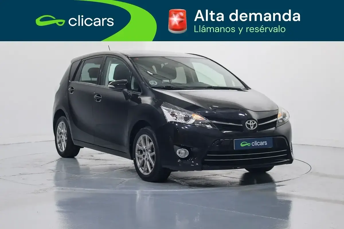 Usado Toyota Verso Comfort 124 CV (91 kW) 2014 Negro Monovolumen