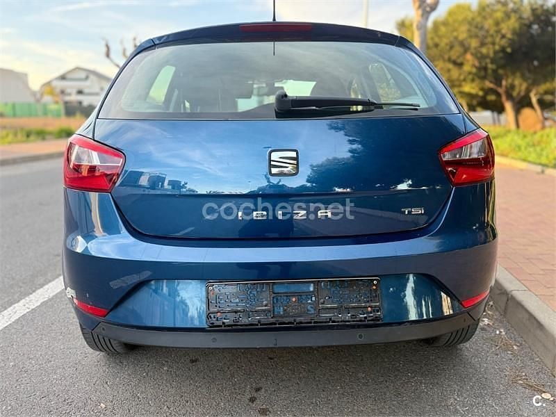 Usado Seat Ibiza Style 105 CV (77 kW) 2014 Azul Berlina