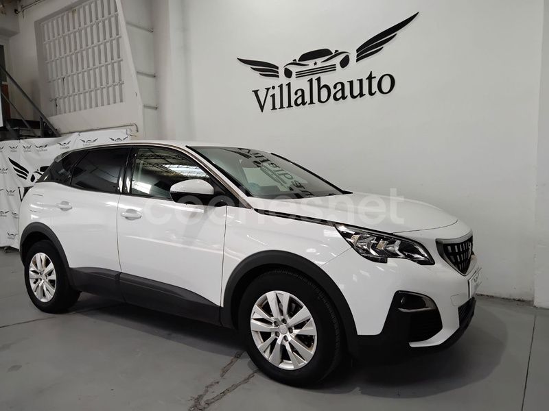 Usado Peugeot 3008 Active 130 CV (95 kW) 2019 Blanco SUV