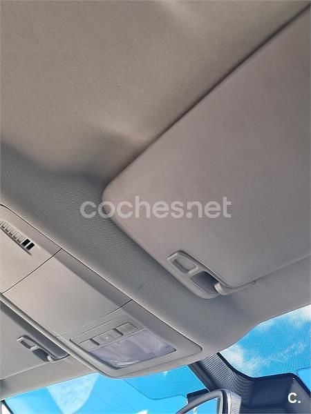 Usado Opel Insignia Sport 130 CV (95 kW) 2011 Negro Familiar