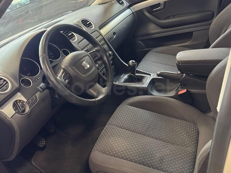 Usado Seat Exeo Reference 143 CV (105 kW) 2011 Blanco Berlina