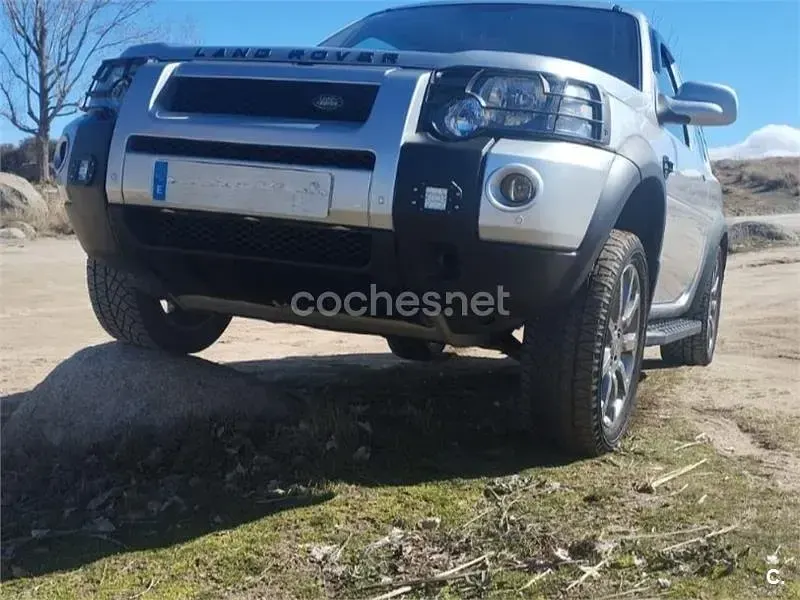 Usado Land Rover Freelander 2 112 CV (82 kW) 2006 Gris / plata SUV