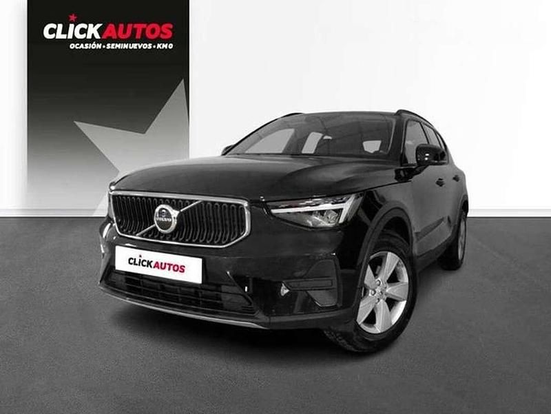 Usado Volvo XC40 131 CV (96 kW) 2024 Negro SUV