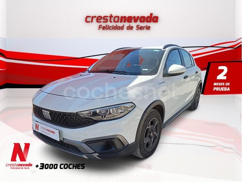 Blanco Usado 2022 Fiat Tipo Cross Berlina | 16.990 € (Precio justo) - Imagen 1/4