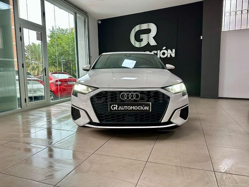Usado Audi A3 110 CV (80 kW) 2021 Blanco Berlina