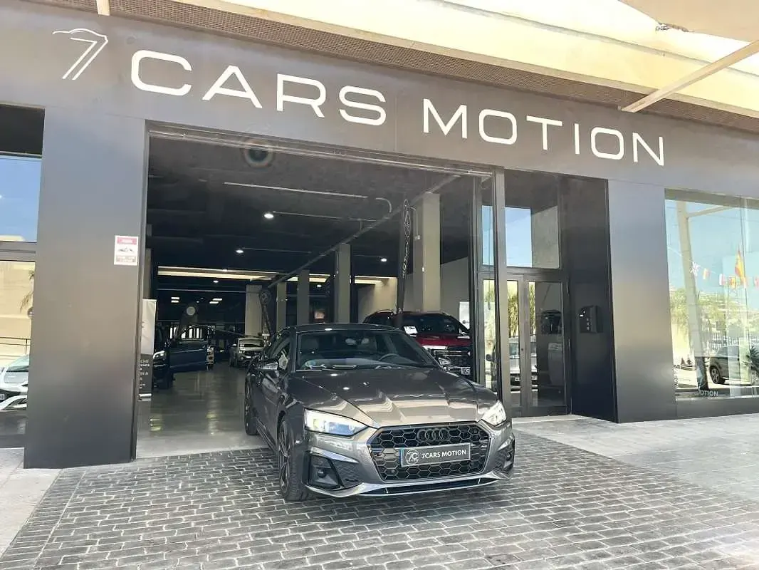 Usado Audi A5 S-Line 163 CV (119 kW) 2023 Gris Coupe