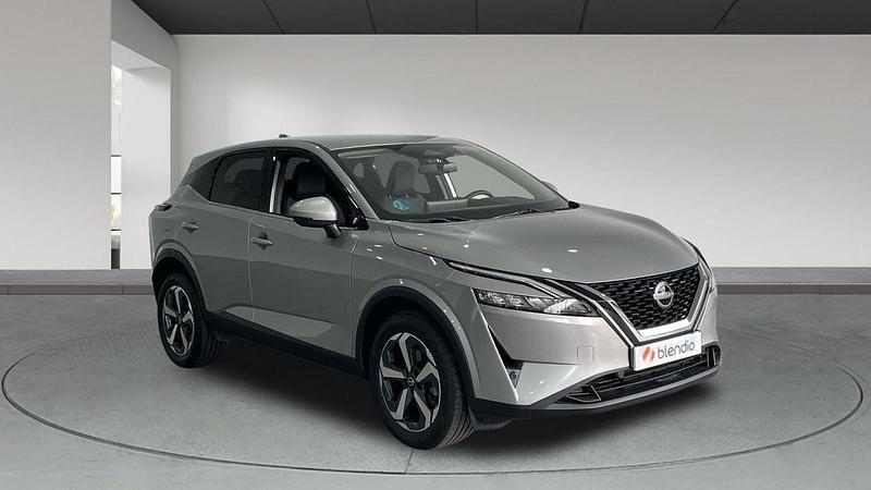 Usado Nissan Qashqai N-Connecta 140 CV (102 kW) 2024 Gris SUV