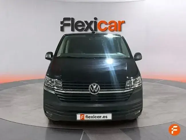 Usado VW Caravelle 150 CV (110 kW) 2022 Negro Van