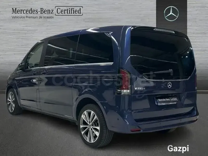 Usado Mercedes V220 Avantgarde 163 CV (119 kW) 2025 Azul Monovolumen