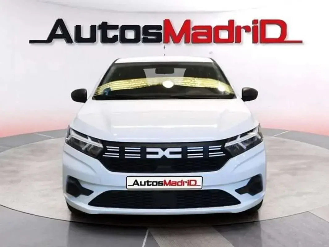 Usado Dacia Sandero Essentiel 101 CV (74 kW) 2023 Blanco Utilitario