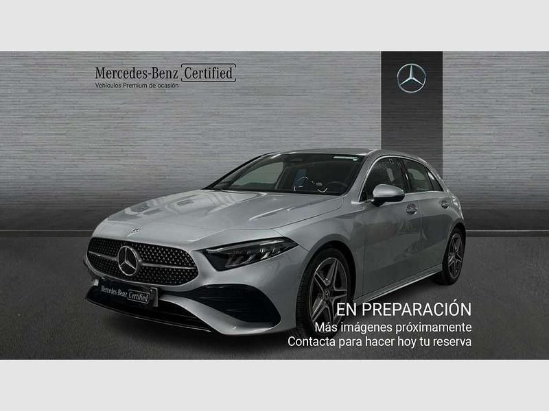 Usado 2025 Mercedes A180 Berlina | 30.990 € (Buen precio) - Imagen 1/4