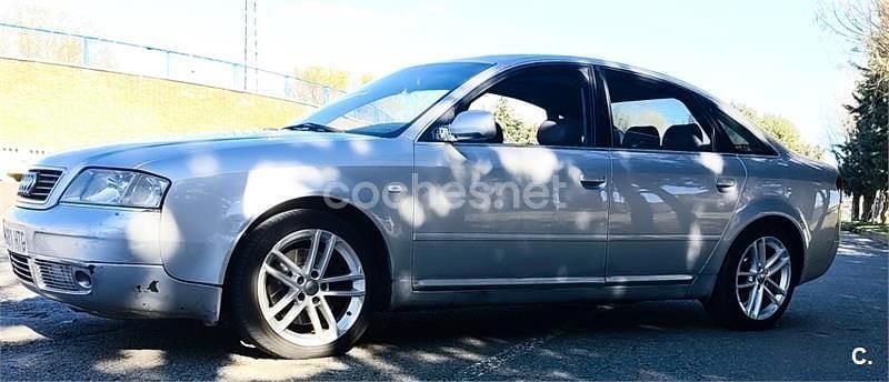 Usado Audi A6 150 CV (110 kW) 1999 Gris / plata Familiar