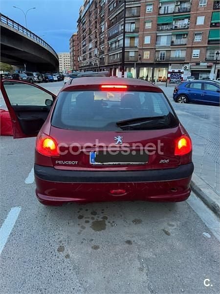 Granate Usado 2005 Peugeot 206 Berlina | 1700 € (Super precio) - Imagen 1/4