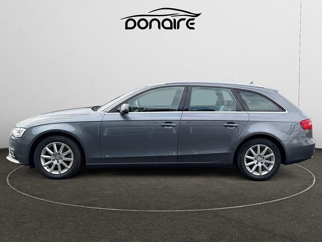 Usado Audi A4 S-Line 136 CV (100 kW) 2014 Gris / plata Familiar
