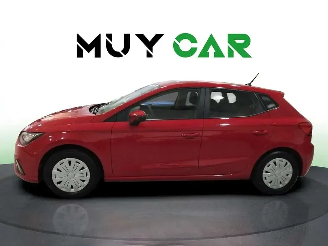 Usado Seat Ibiza Reference 80 CV (58 kW) 2022 Rojo Utilitario