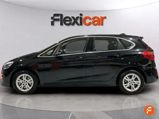Usado BMW 218 150 CV (110 kW) 2020 Negro Familiar