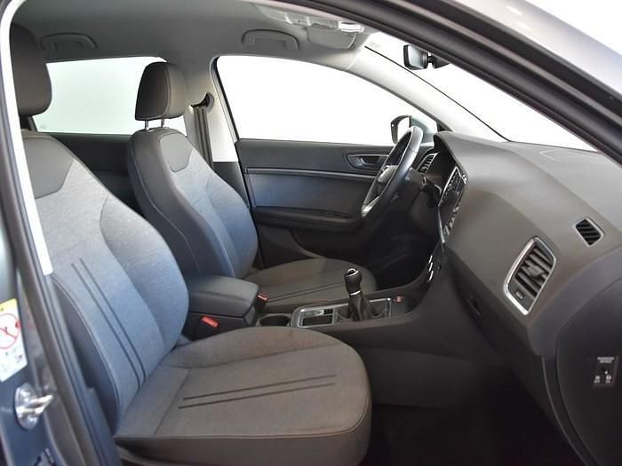 Usado Seat Ateca Style 150 CV (110 kW) 2022 Gris/plata SUV