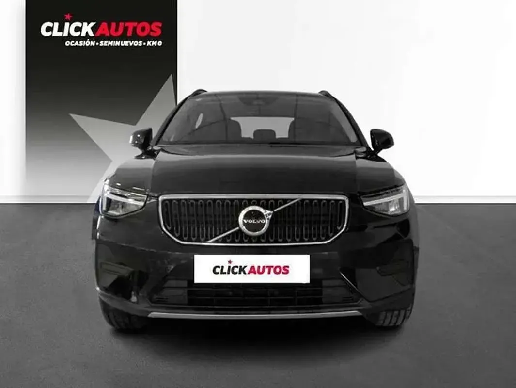Usado Volvo XC40 129 CV (94 kW) 2024 Negro SUV