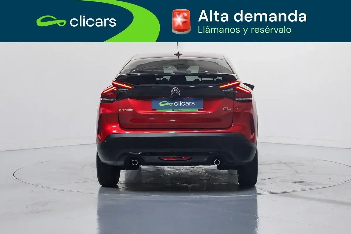 Usado Citroën C4 Feel 130 CV (95 kW) 2021 Rojo