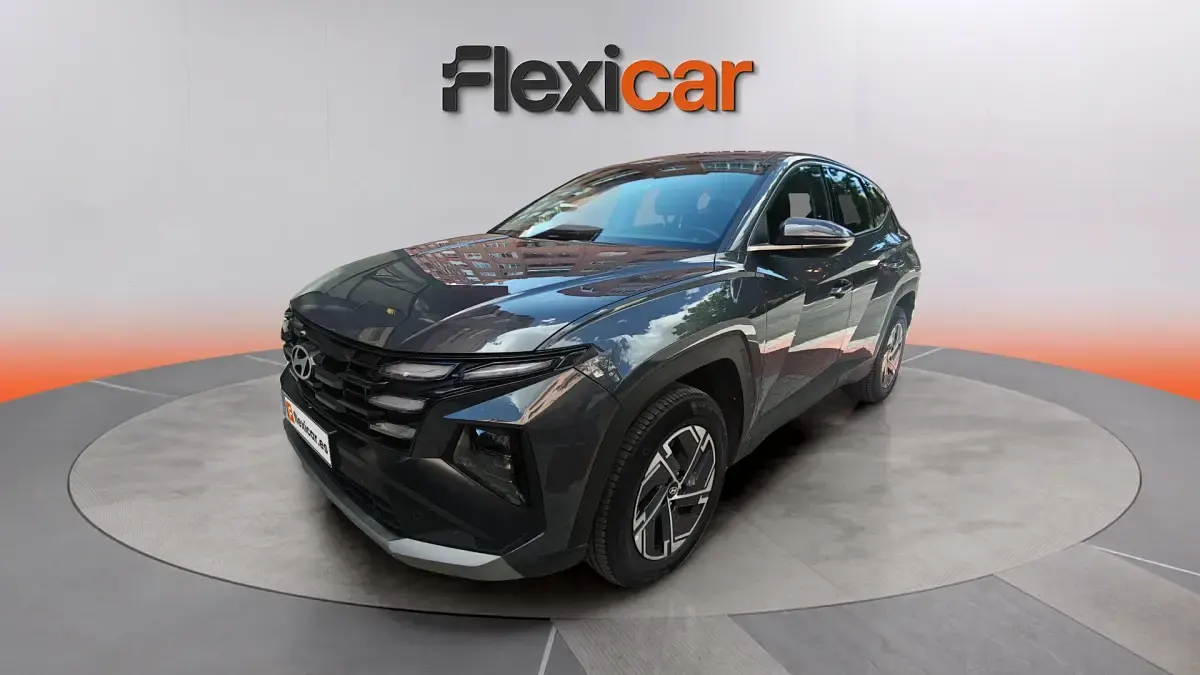 Usado Hyundai Tucson 160 CV (117 kW) 2025 Gris SUV