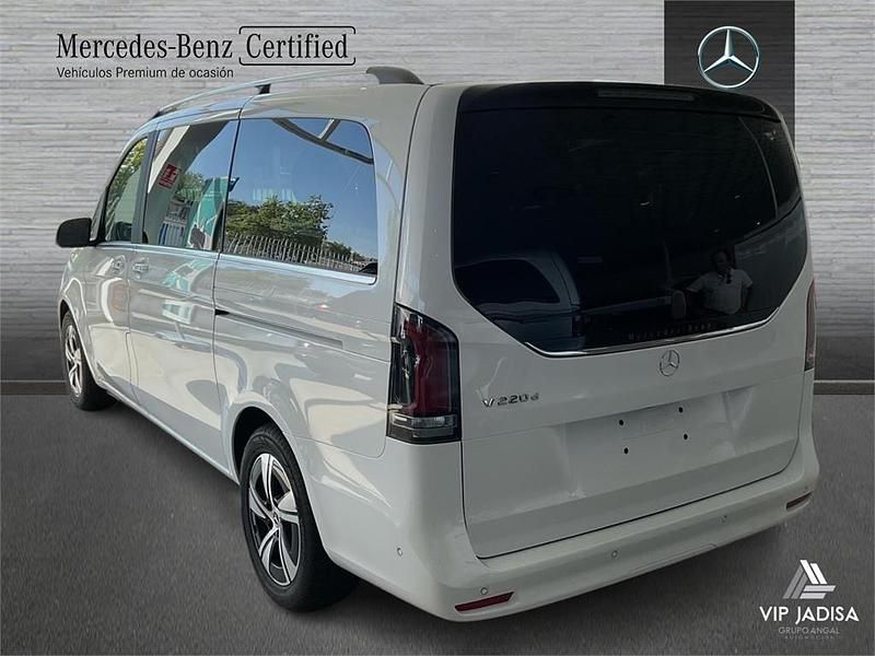 Usado Mercedes V220 Avantgarde 163 CV (119 kW) 2024 Blanco Monovolumen
