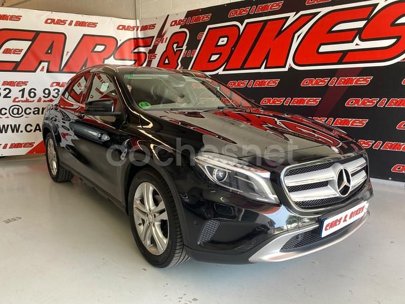 Negro Usado 2015 Mercedes GLA200 Urban SUV | 15.995 € (Precio justo) - Imagen 1/4