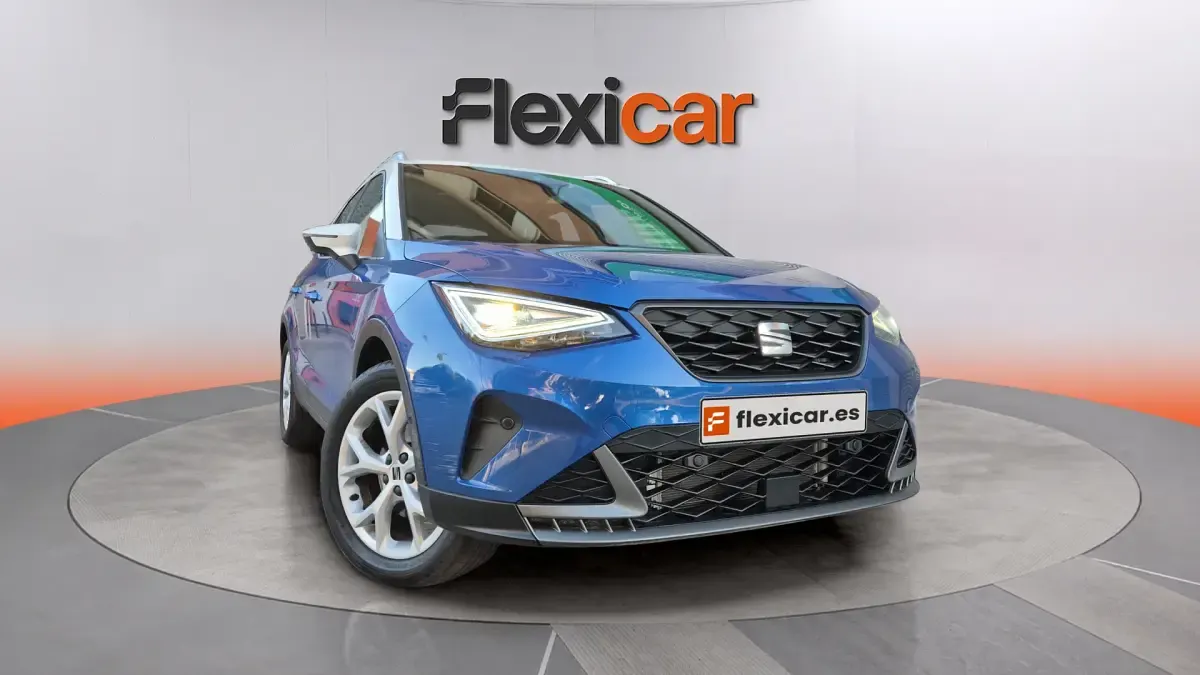 Usado Seat Arona Xperience 110 CV (80 kW) 2023 SUV