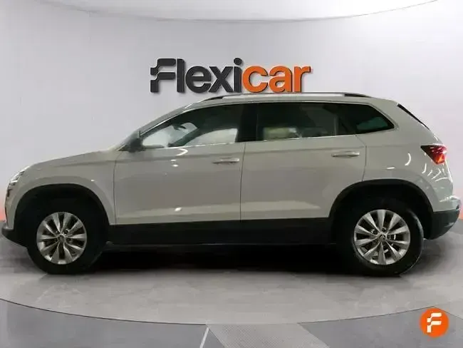 Usado Skoda Karoq 150 CV (110 kW) 2024 Blanco SUV