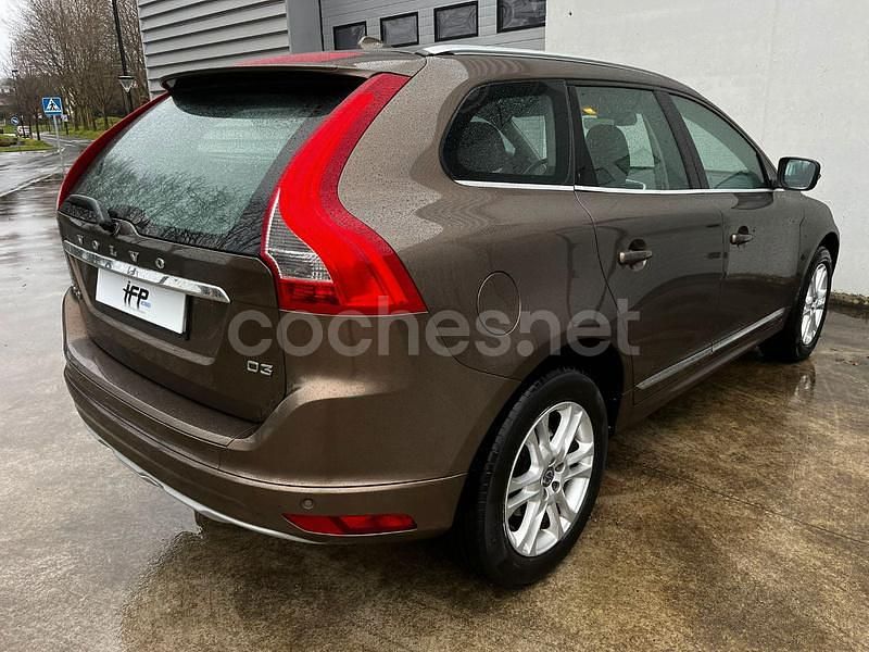 Usado Volvo XC60 Summum 150 CV (110 kW) 2015 Beige SUV
