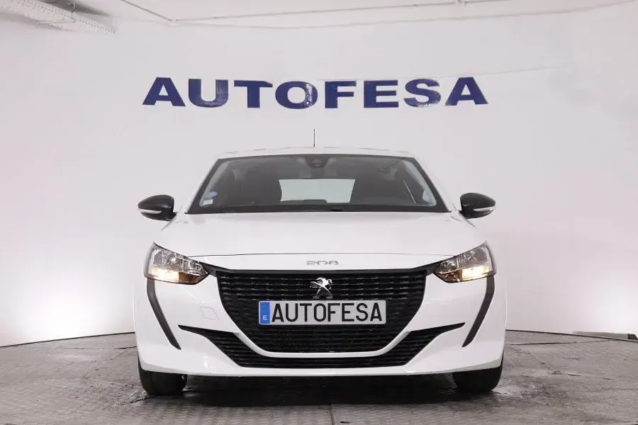 Usado Peugeot 208 75 CV (55 kW) 2021 Blanco Utilitario