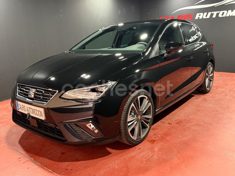 Negro Nuevo 2025 Seat Ibiza FR Berlina | 17.990 € (Precio justo) - Imagen 1/4