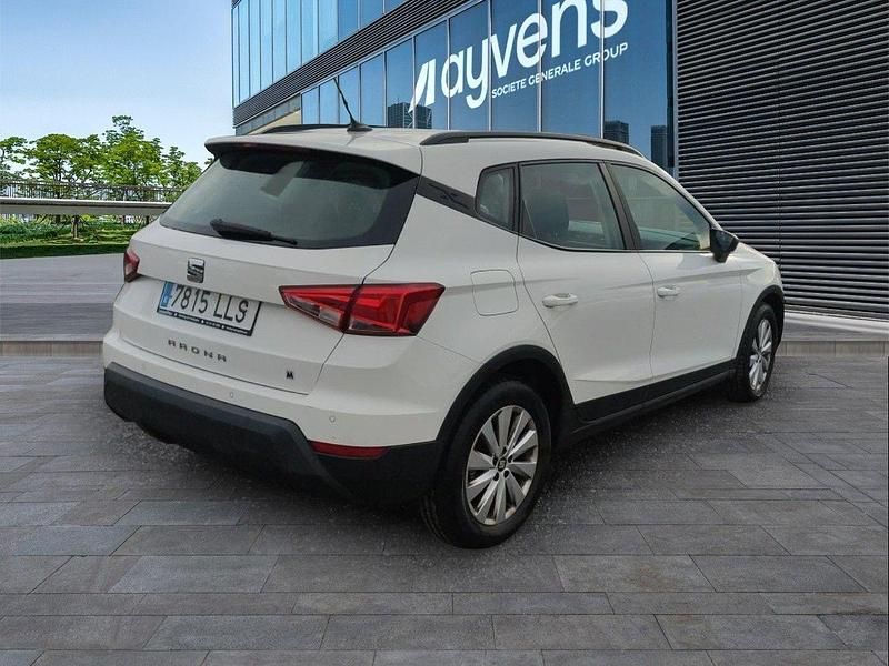 Usado Seat Arona Style 110 CV (80 kW) 2020 Blanco SUV