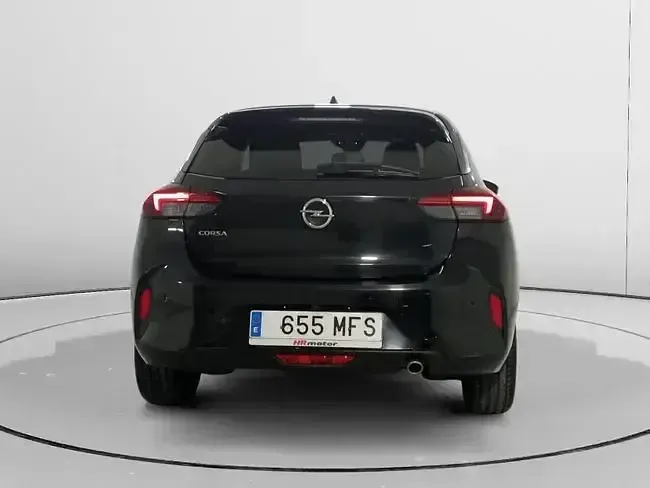 Usado Opel Corsa GS Line 101 CV (74 kW) 2022 Negro Utilitario