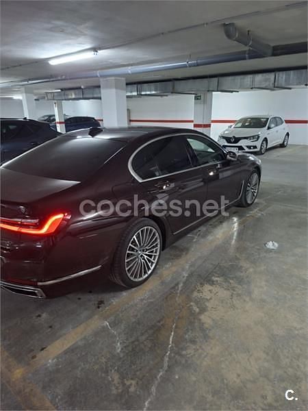 Usado BMW 730 265 CV (194 kW) 2020 Granate Berlina