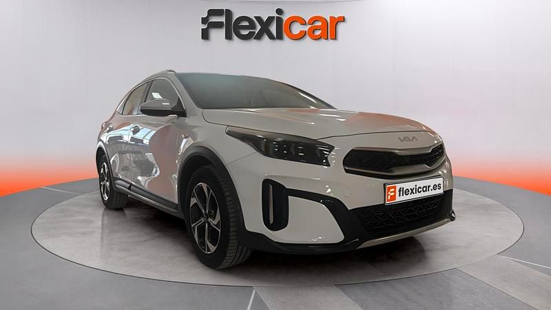 Usado Kia XCeed 120 CV (88 kW) 2022 Blanco SUV