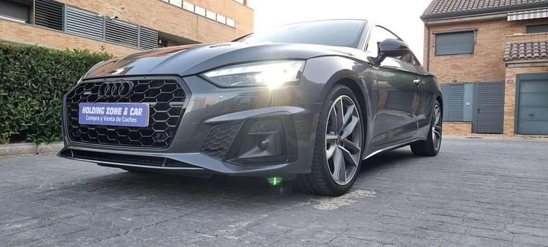 Usado Audi A5 Ambiente 204 CV (150 kW) 2021 Gris Coupe