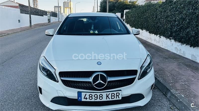 Usado Mercedes A220 136 CV (100 kW) 2017 Blanco Berlina