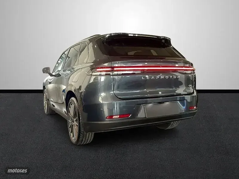 Nuevo Leapmotor C10 214 CV (157 kW) 2026 Gris SUV