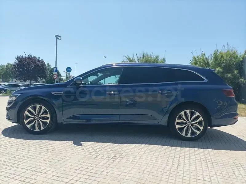 Usado Renault Talisman Zen 131 CV (96 kW) 2017 Azul Familiar