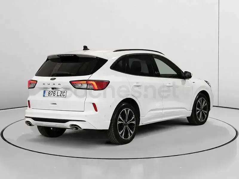 Usado Ford Kuga ST-Line X 150 CV (110 kW) 2022 Blanco SUV